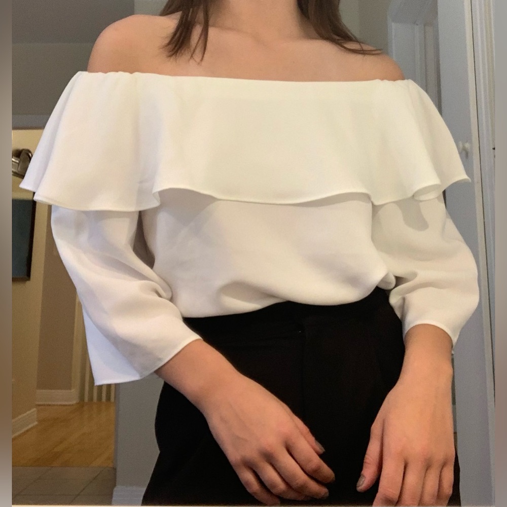 Banana Republic White Off The Shoulder Top